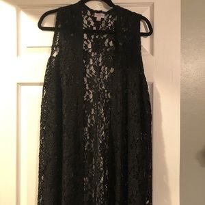 Medium Black lace LuLaRoe Joy